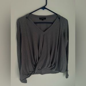 Grey/blue long sleeve